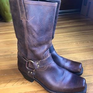Frye Harness 12R Boots Antique Brown Size 11